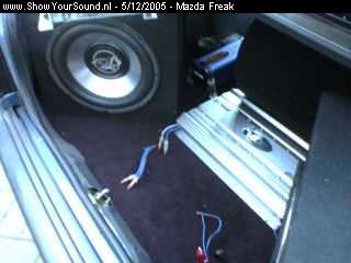showyoursound.nl - En de Bass die voel je Zeker wel!!! - Mazda Freak - SyS_2005_12_5_11_40_50.jpg - De Fotos komen er aan!!!